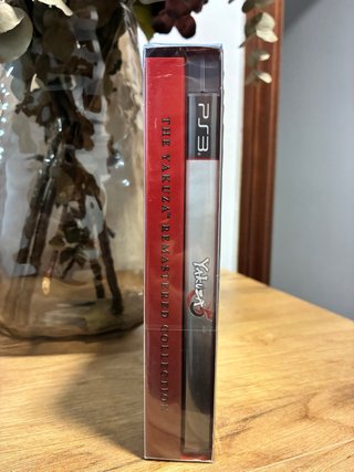 Collezione Yakuza Remastered per PS4 e PS3 sigillata