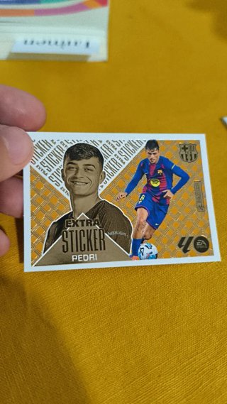 Cromo Extra Pedri Oro Panini 2026/27