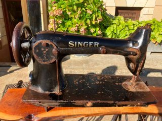 Base Máquina de Coser Singer Hierro Fundido