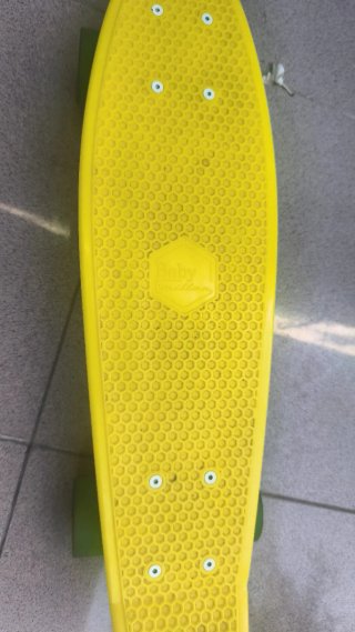 Se vende 2 patinetes skate por 20€