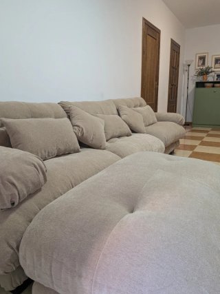 Sofá modular beige de tela