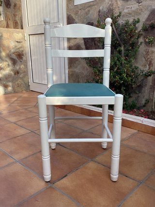 Conjunto 2 Sillas de Madera Blanca