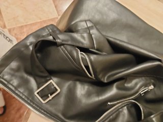 Chaqueta cuero mujer negra