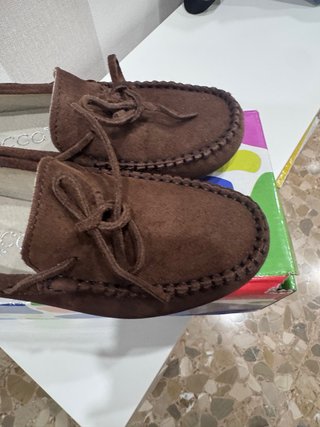 Náuticos niño ante marrón talla 36