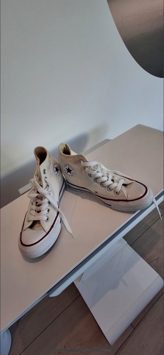 Converse blancas con cuña