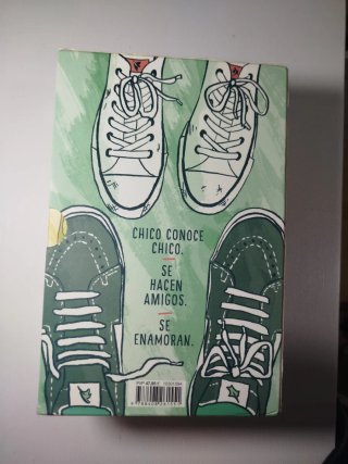 boxset de 3 volúmenes de heartstopper