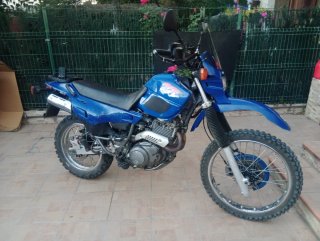 Yamaha XT 600 E 3TB Azul