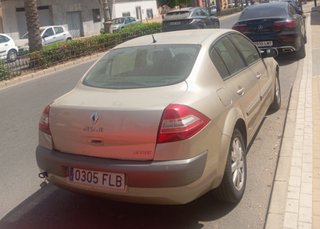 Renault Megane 2007. Averiado