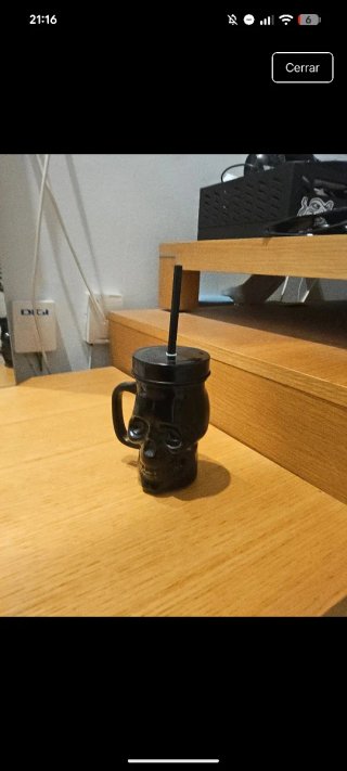 Taza Calavera Negra con Pajita