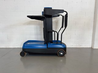 Recogepedidos Jac 150kg 3000mm