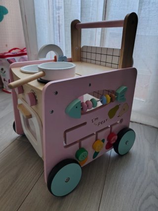 Andador Cocinita Madera. PRECIO NEGOCIABLE