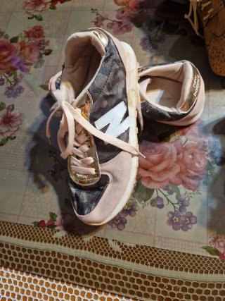 3 pares zapatos talla 39 por 3 euros el par
