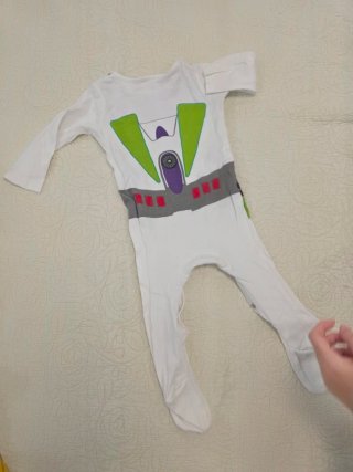 Pijama Buzz Lightyear 6-9 meses