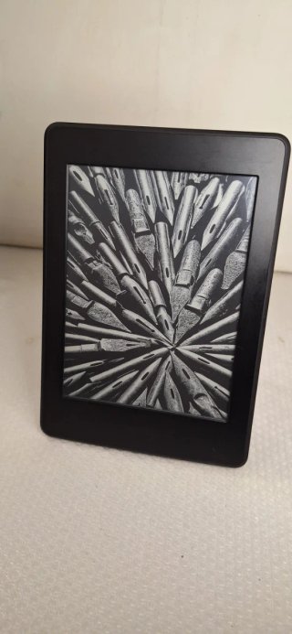 Kindle Paperwhite 6ª Gen 4GB Luce Integrata