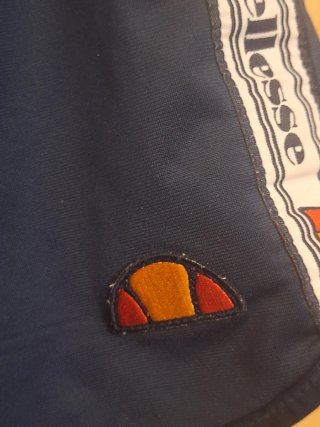 Ellesse Shorts Azules con Logo