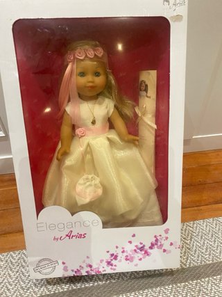 Muñeca de Comunión Arias