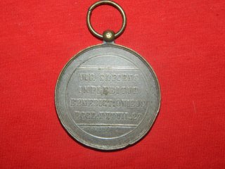 Medalla hombre sabio se colmará de bendiciones