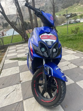 Yamaha Jog RR 49cc preparada