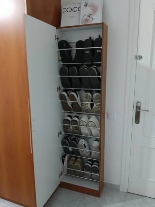 Mueble zapatero con espejo