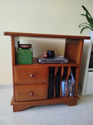 Mueble TV madera maciza
