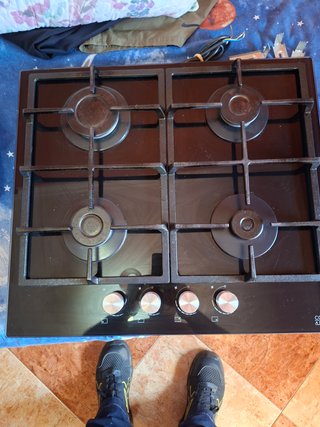 Cocina de gas 4 fuegos Cooke & Lewis