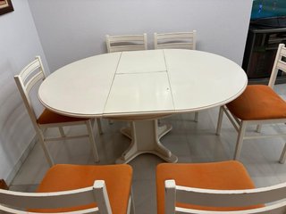 Mesa extensible comedor + 6 sillas