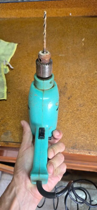 Taladro Eléctrico Vintage