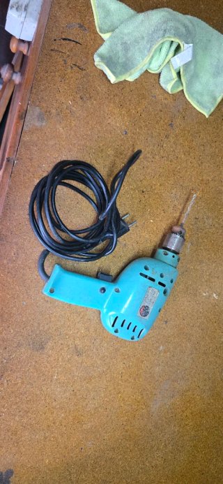 Taladro Eléctrico Vintage