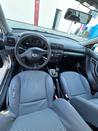 🚗 SEAT León 1.9 TDI 110 CV – ¡Muy cuidado y fiable