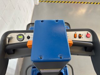 Recogepedidos Jac 150kg 3000mm