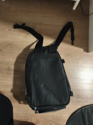 Bolsa sobredepósito Ultimate Speed negra y blanca
