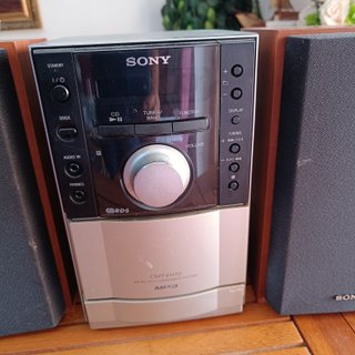 Minicadena Sony CD y Cassette