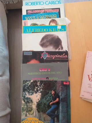 Vinilos de música en packs por estilos , o sueltos
