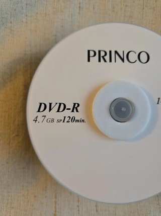 DVD-R y DVD+R  de 4.7 Gb. 109 unidades
