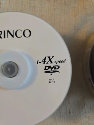 DVD-R y DVD+R  de 4.7 Gb. 109 unidades