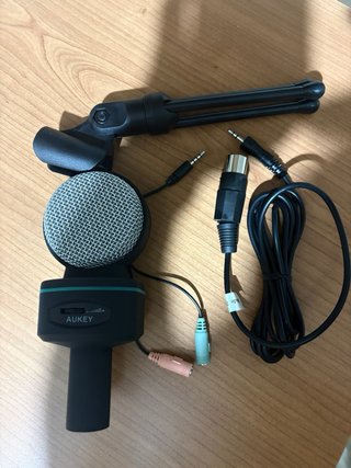 Micrófono de estudio AUKEY