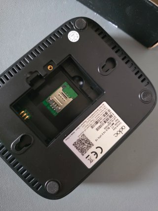 Router / Adaptador de Voz ADOC V1