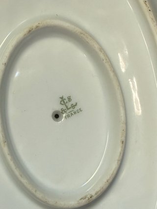 🇫🇷 Salsera antigua de porcelana con flores