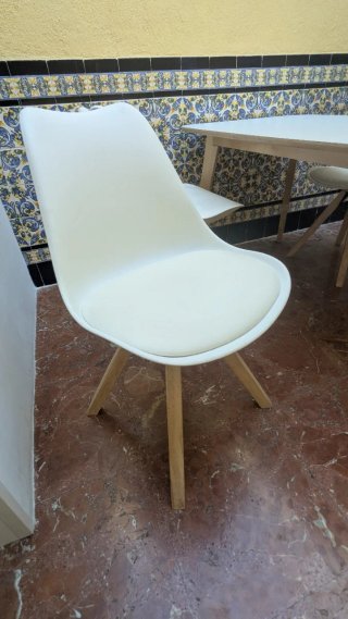 Mesa comedor Nordmyra Ikea + 4 sillas Blockhus