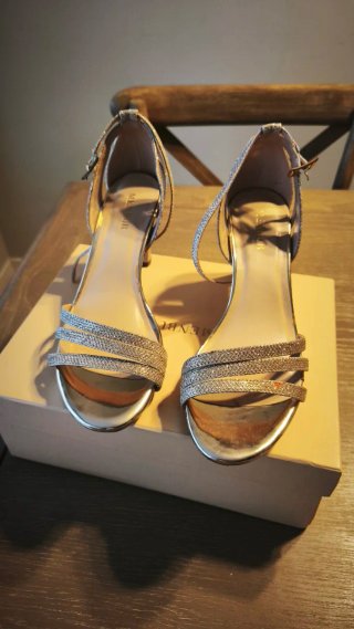 Sandalias fiesta doradas Membur