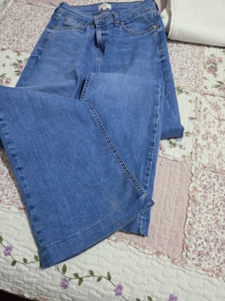 Pantalón vaquero River Island Talla 8