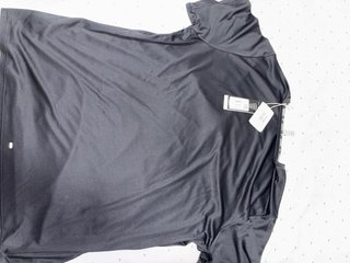Camiseta deportiva Adidas Talla XL