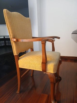 Conjunto mesa comedor y 8 sillas madera
