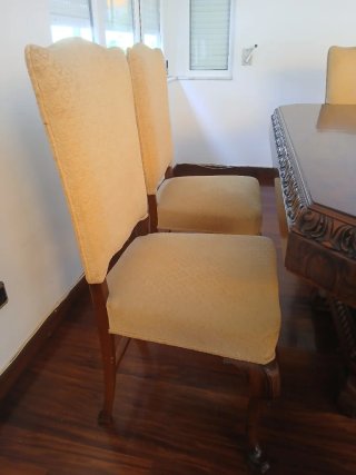 Conjunto mesa comedor y 8 sillas madera