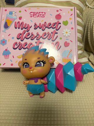 Muñeca Beasties My Sweet Dessert Creation