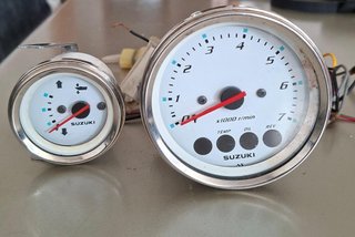 Relojes Suzuki (Tacómetro e Indicador)
