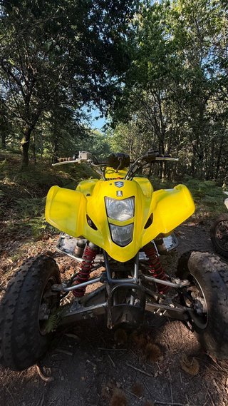 Suzuki LTZ 400