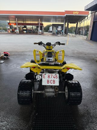 Suzuki LTZ 400