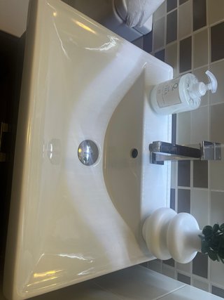 Mueble de aseo con lavabo
