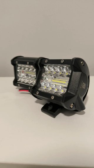 Focos LED Proyectores 4x4